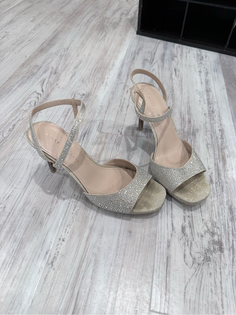 Kelly & Katie Glitter Open-Toe Slingback Heels in Champagne